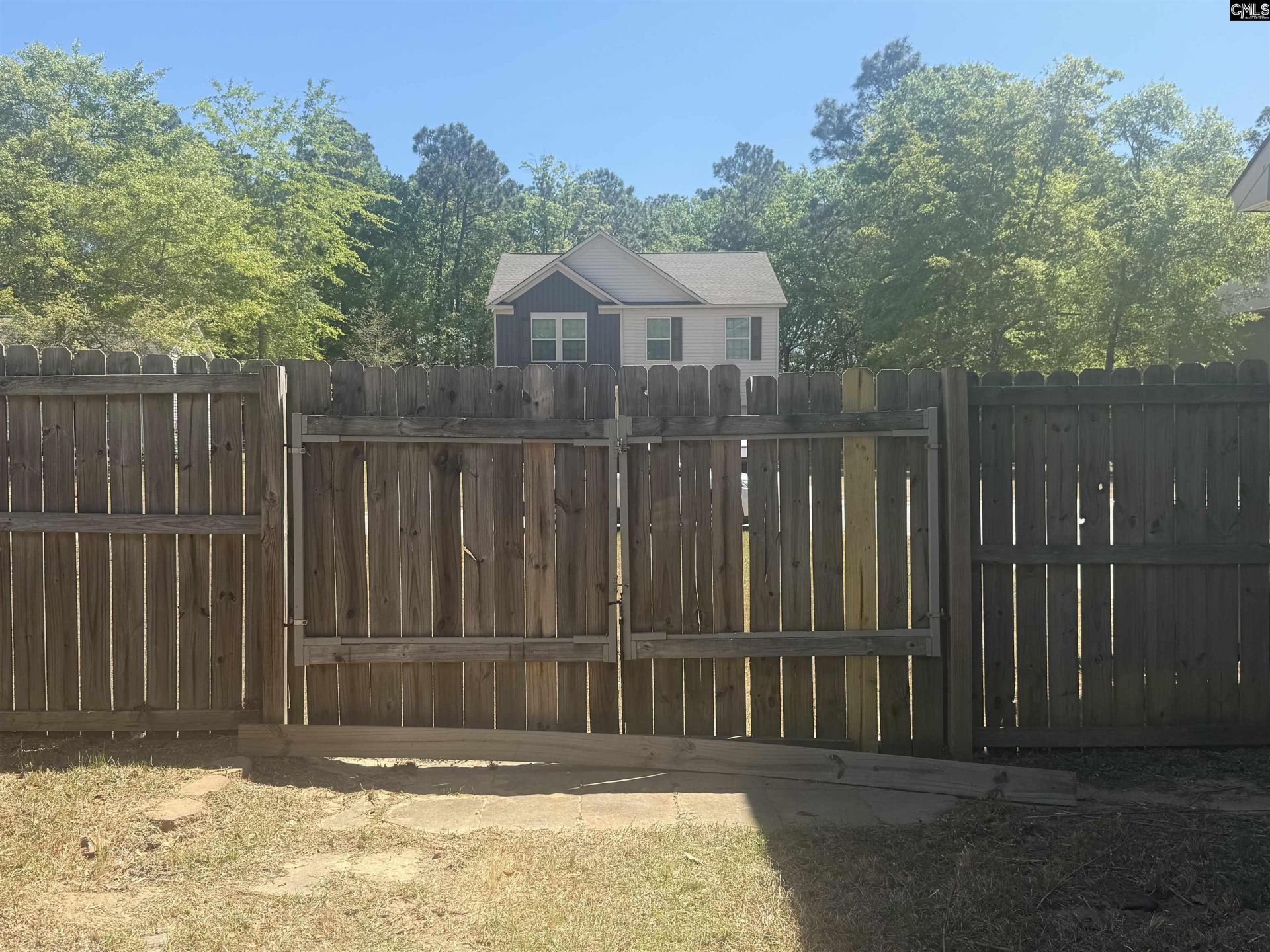 161 Graceland Court Photo 21