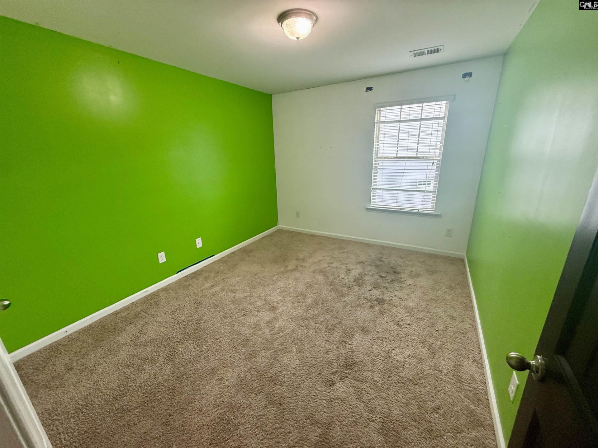 161 Graceland Court Photo 22