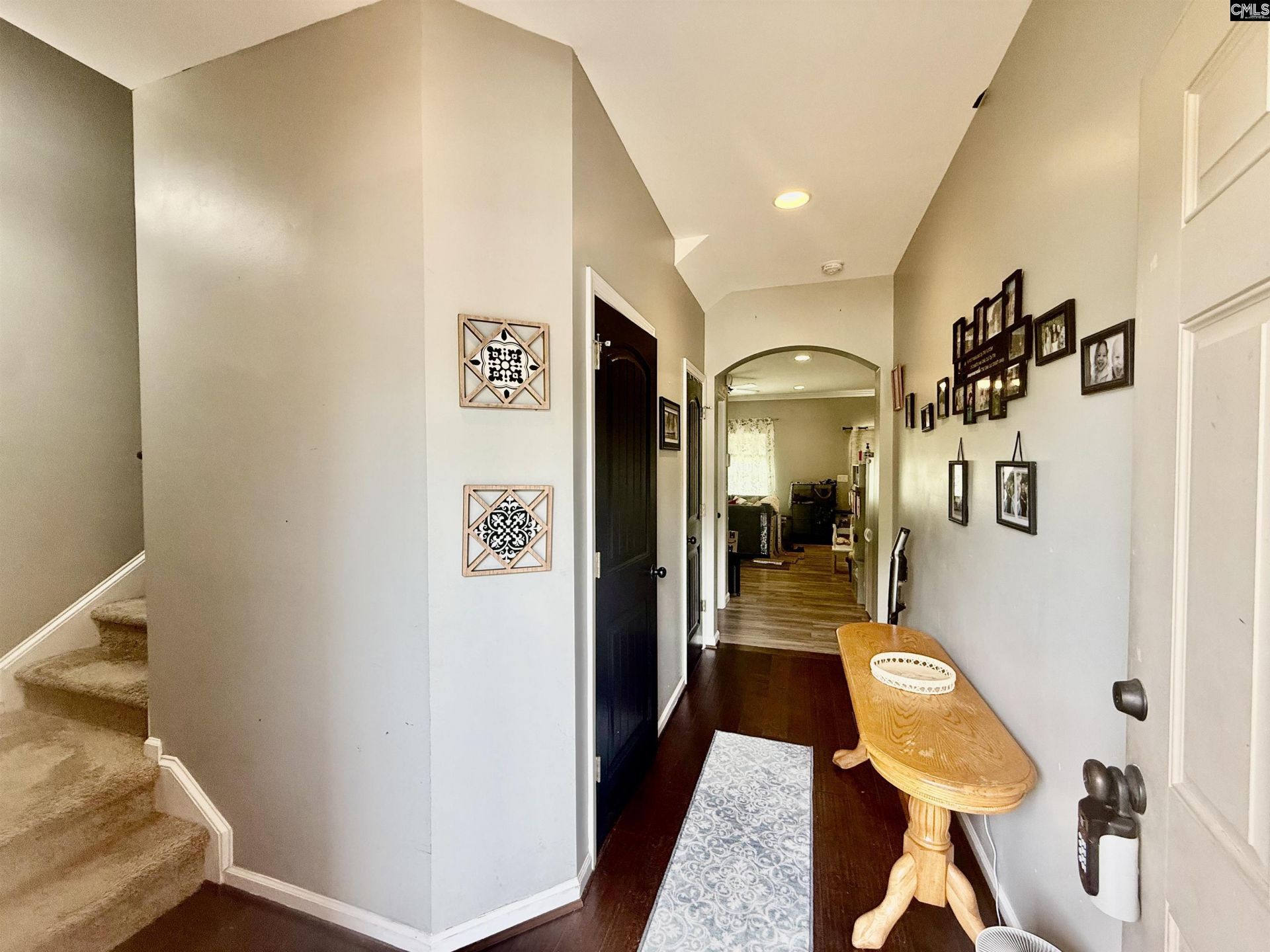 161 Graceland Court Photo 8