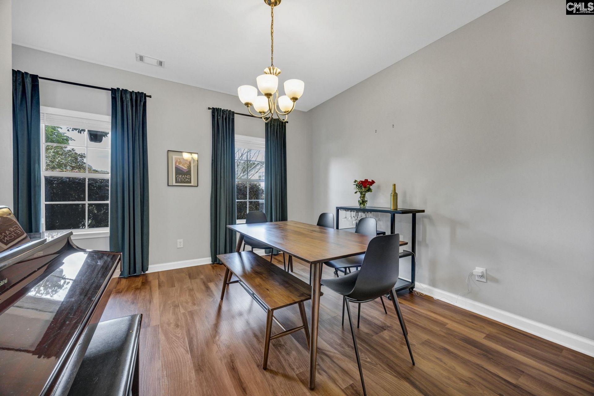 320 Eagle Pointe Drive Photo 11