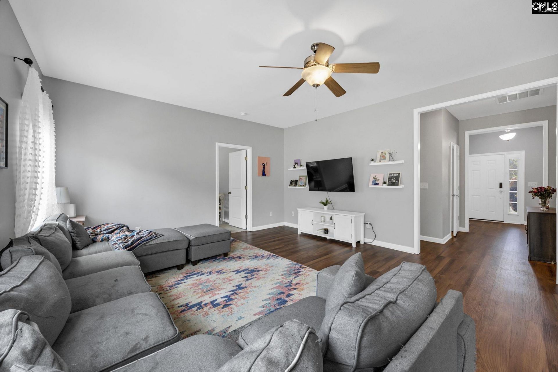 320 Eagle Pointe Drive Photo 13