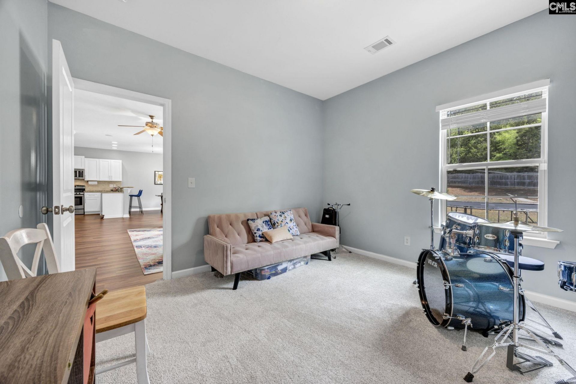 320 Eagle Pointe Drive Photo 15