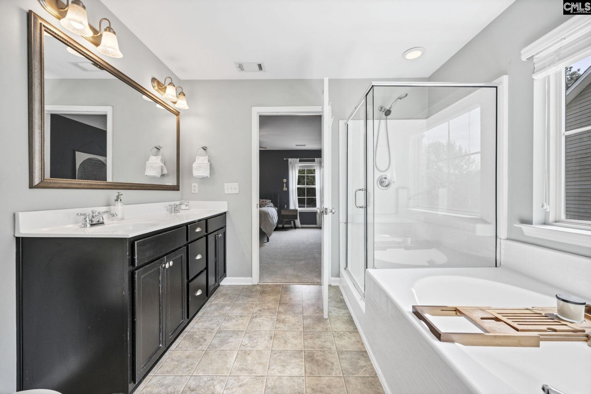 320 Eagle Pointe Drive Photo 25