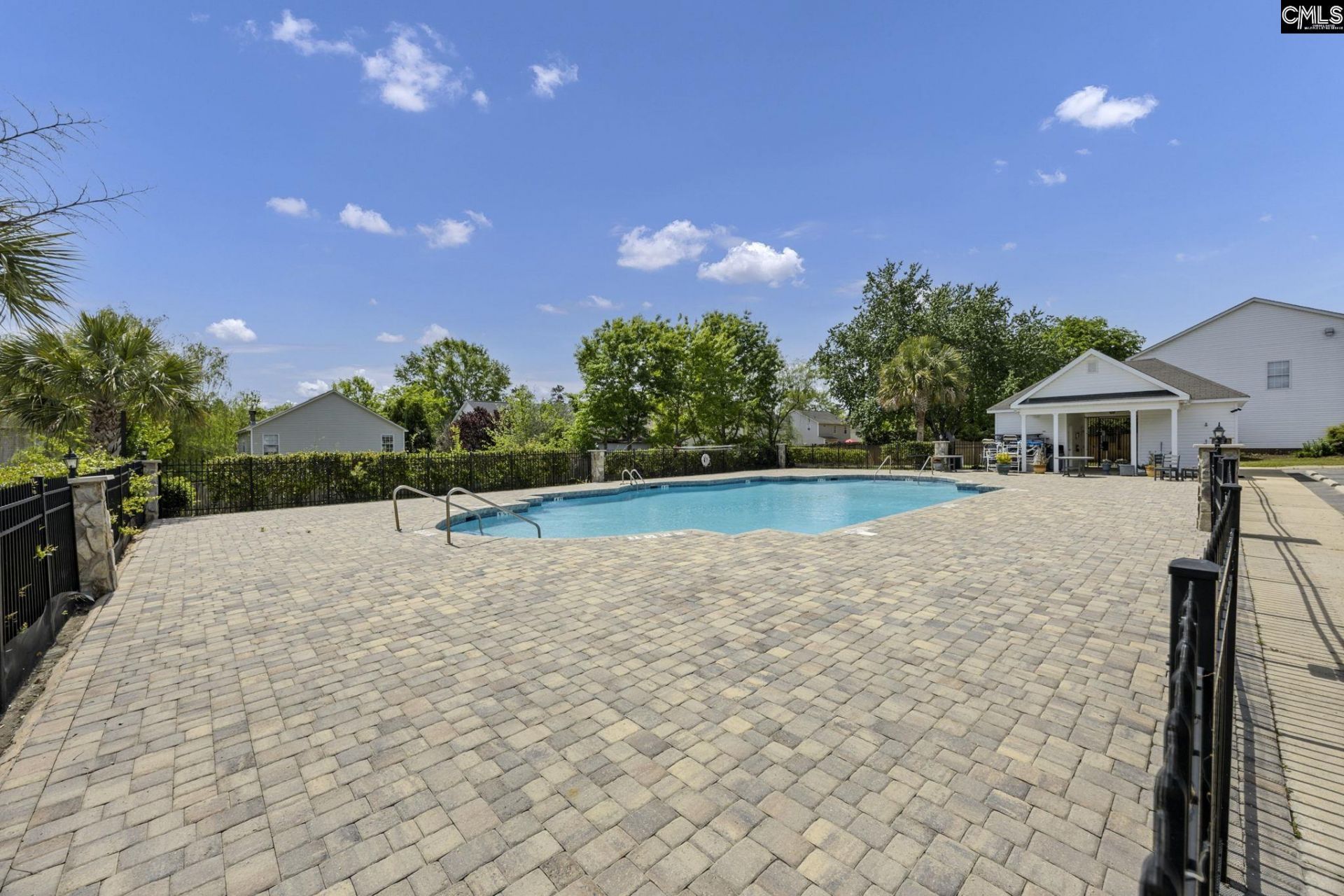 320 Eagle Pointe Drive Photo 46