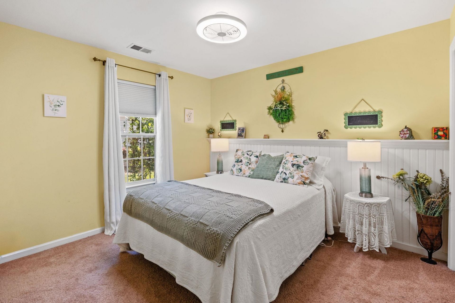 1640 Hack Ct. Photo 18