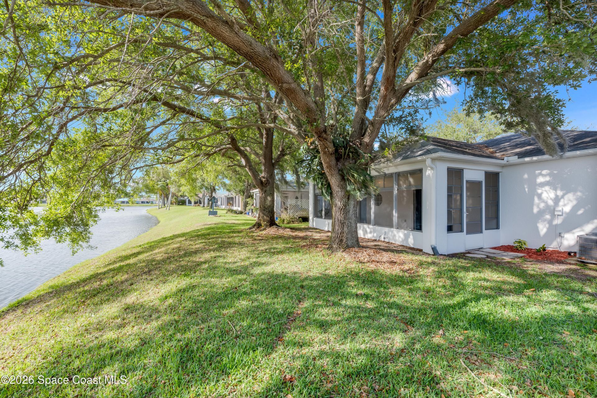 1563 Vista Lake Circle , Melbourne, FL 32904 Photo