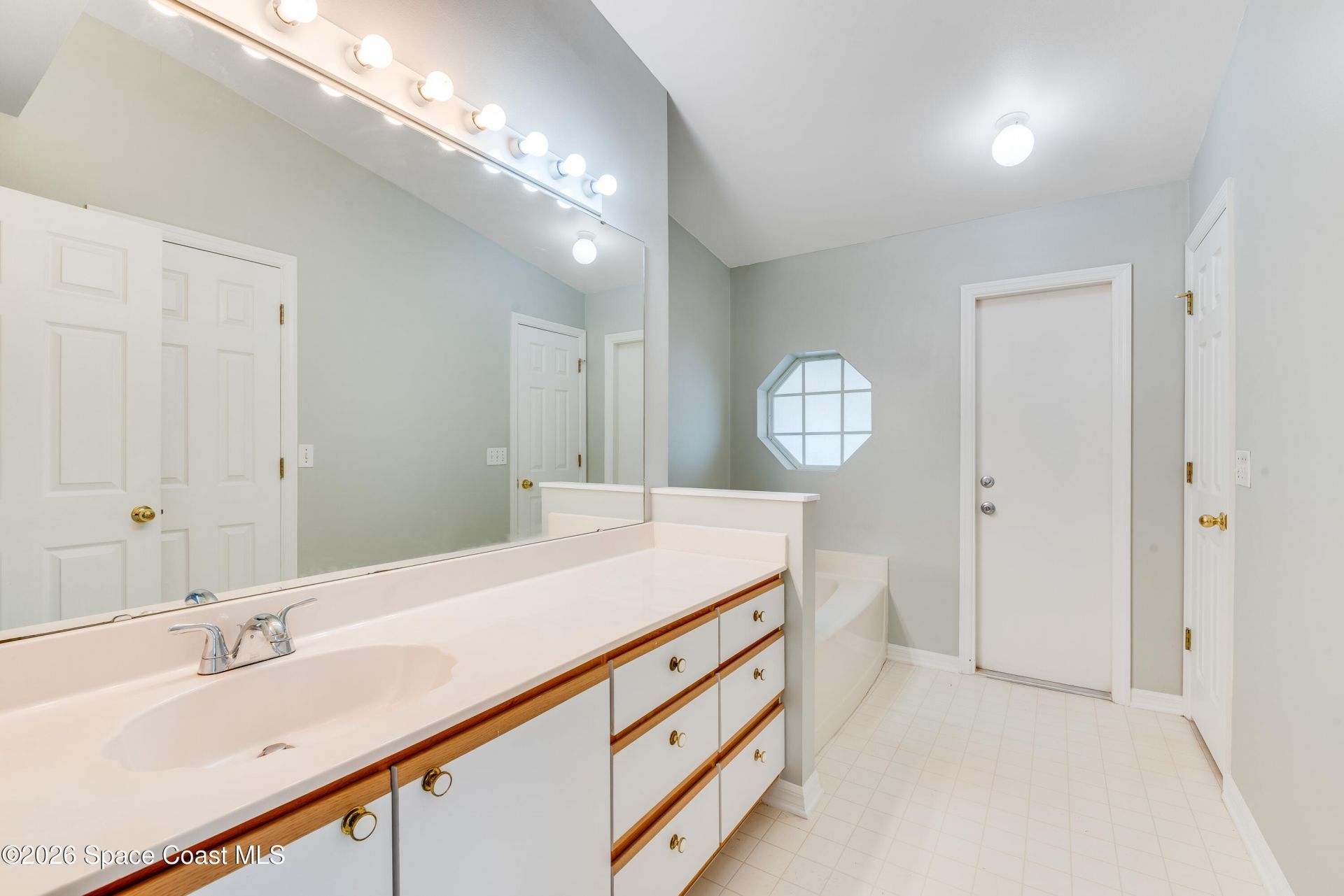 1563 Vista Lake Circle , Melbourne, FL 32904 Photo