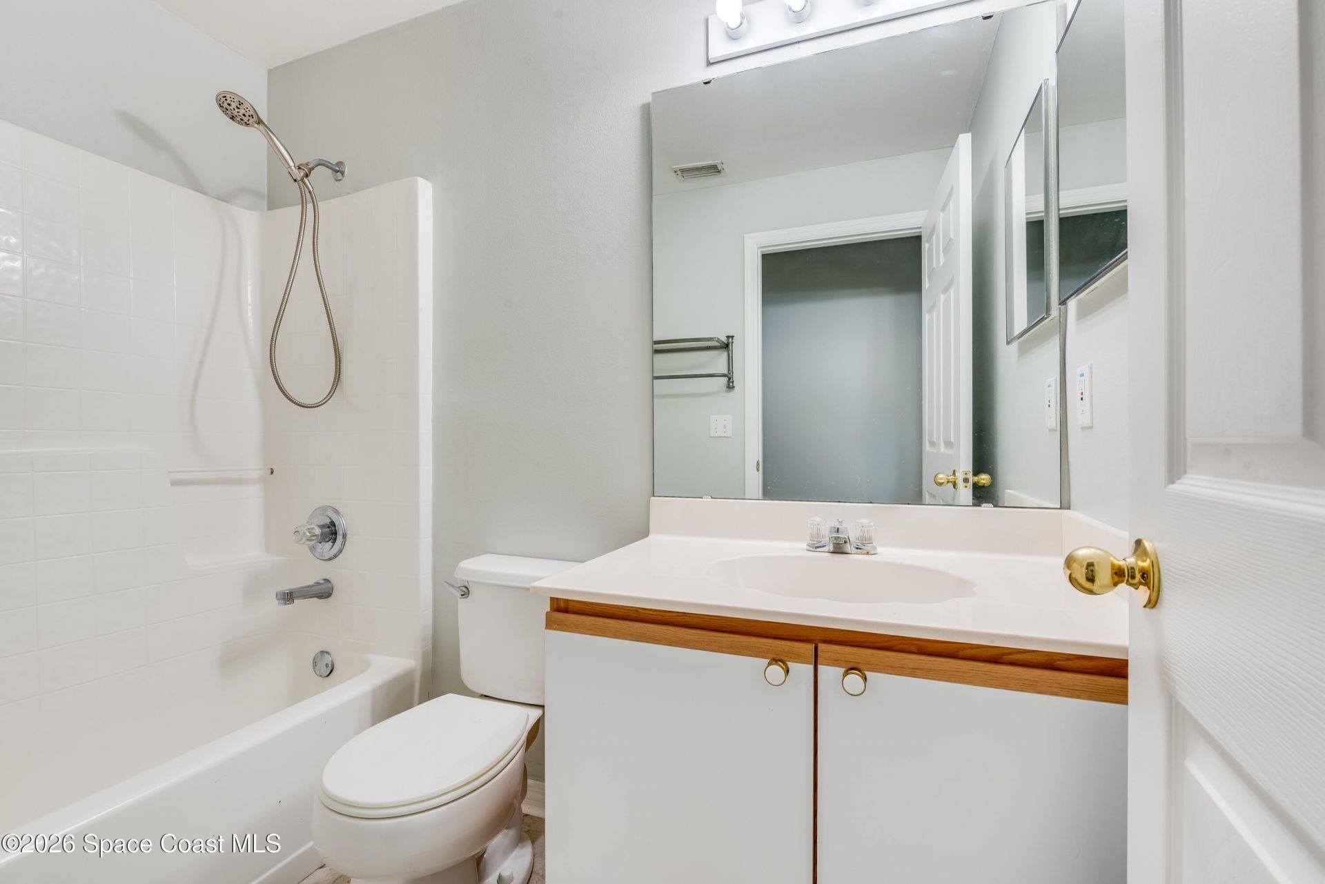 1563 Vista Lake Circle , Melbourne, FL 32904 Photo