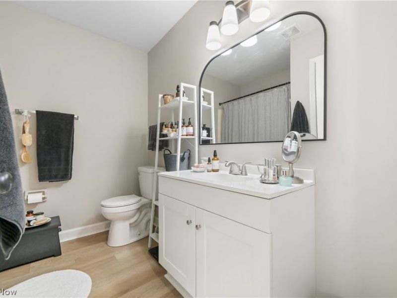 12445 Cleveland Avenue NW, Uniontown, OH 44685 Photo 13