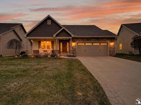 6727 W Summer Breeze Drive, Lambertville, MI 48144