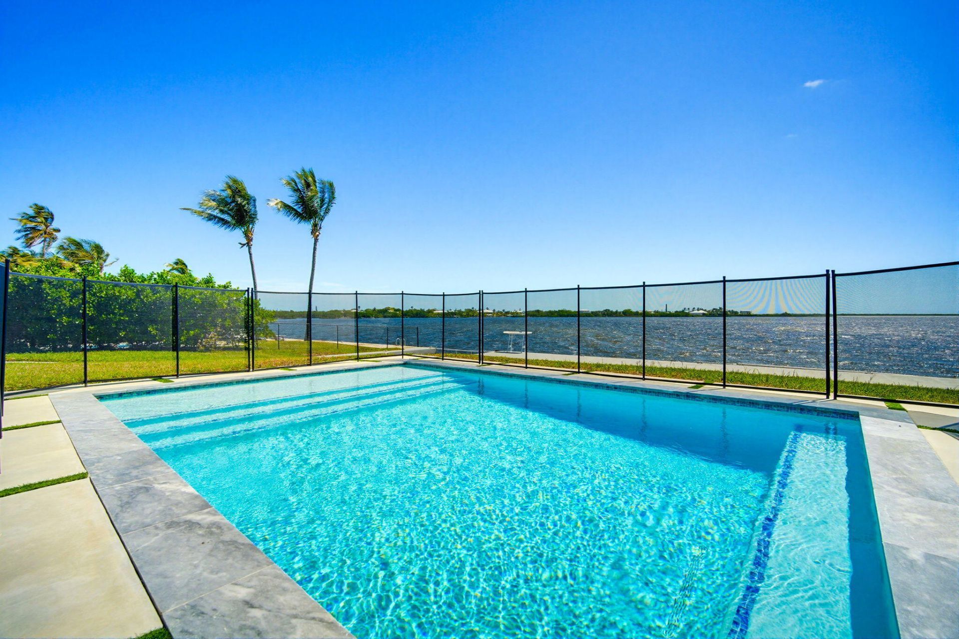 1631 Sunrise Drive, Big Pine Key, FL 33043 Photo