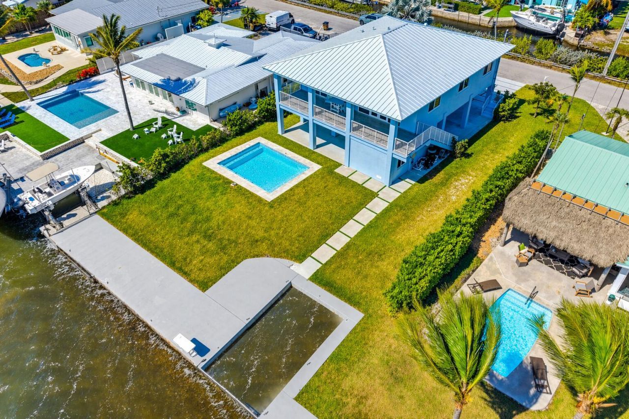 1631 Sunrise Drive, Big Pine Key, FL 33043 Photo