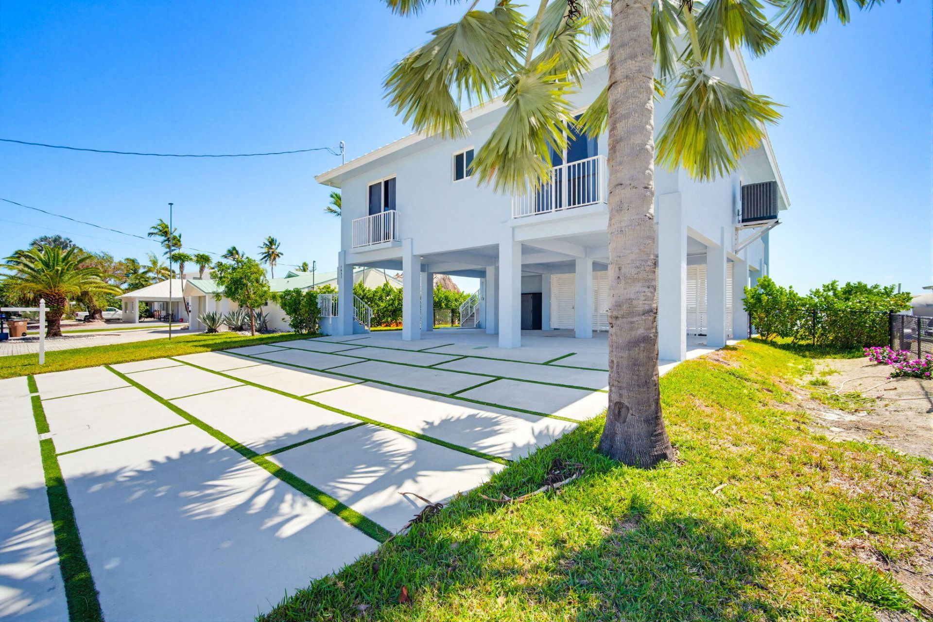 1631 Sunrise Drive, Big Pine Key, FL 33043 Photo