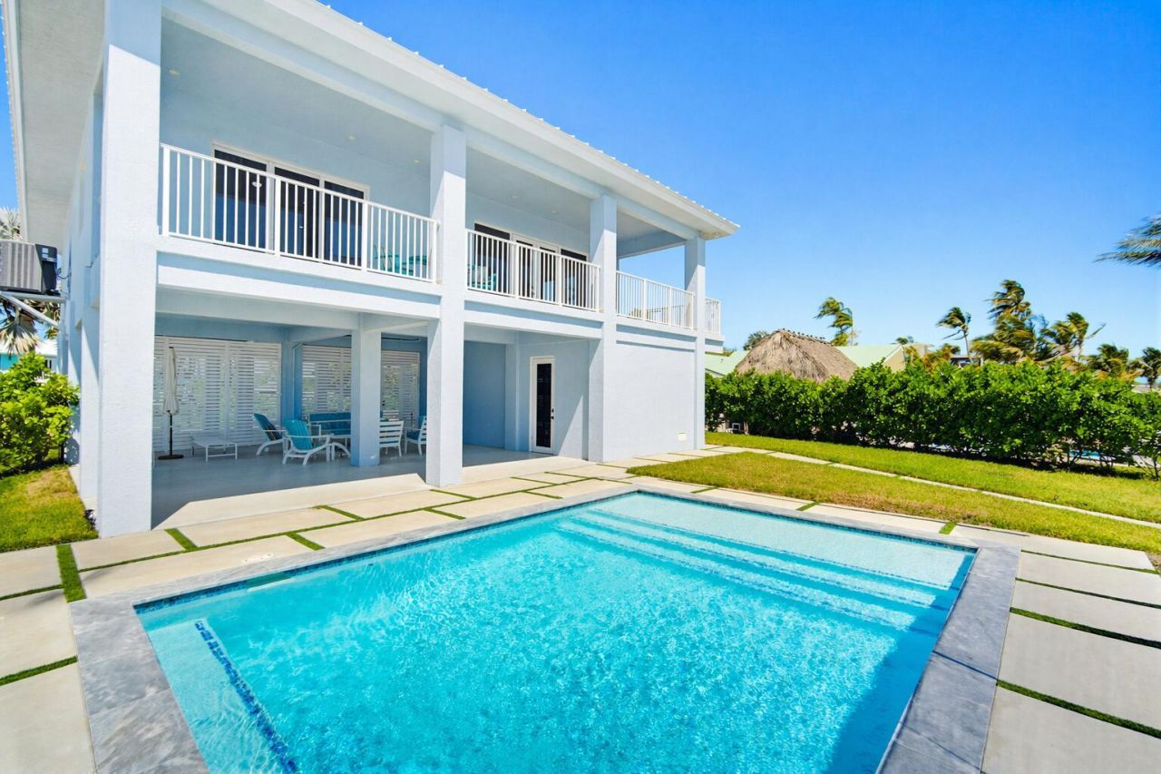 1631 Sunrise Drive, Big Pine Key, FL 33043 Photo