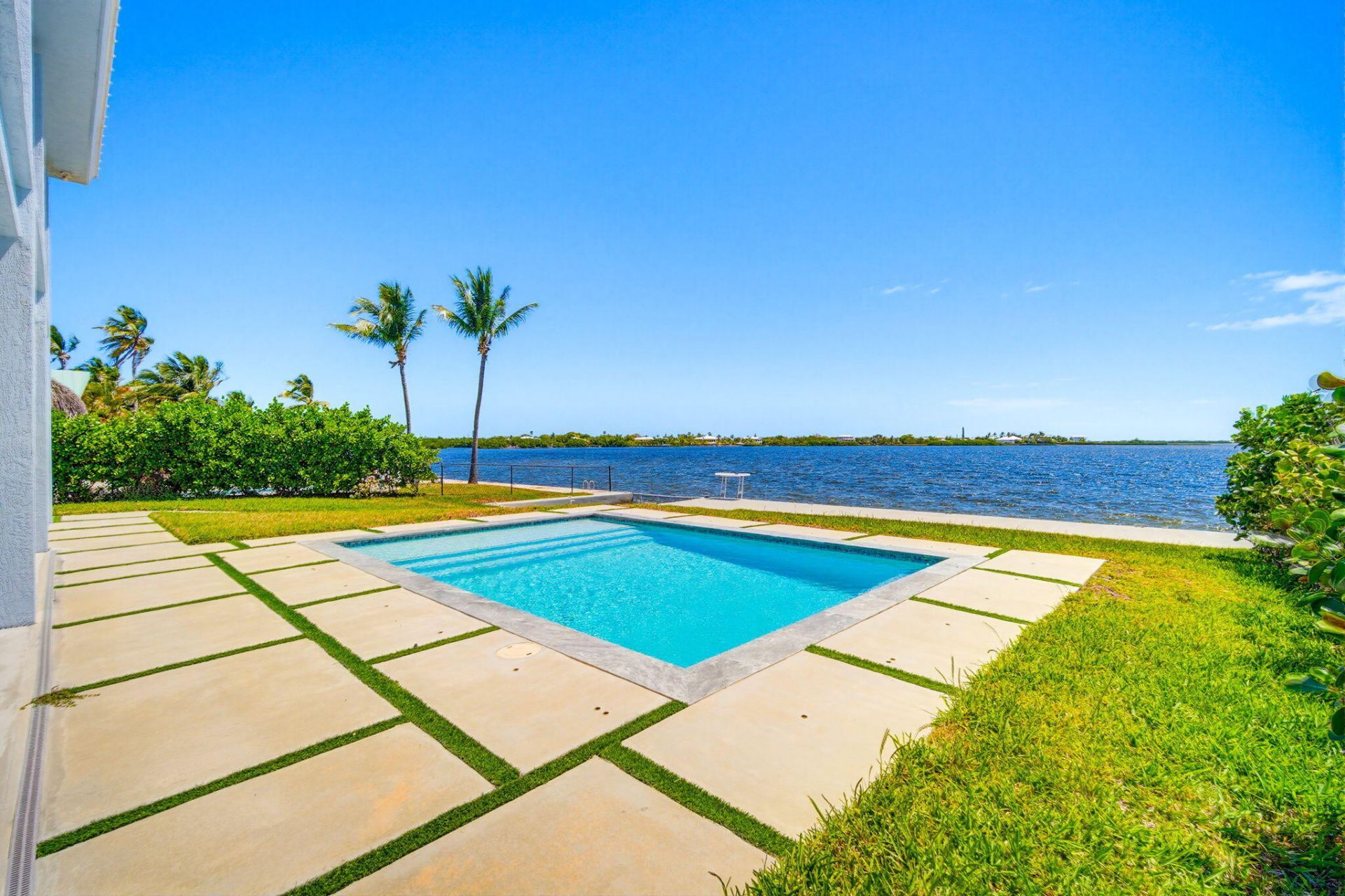 1631 Sunrise Drive, Big Pine Key, FL 33043 Photo