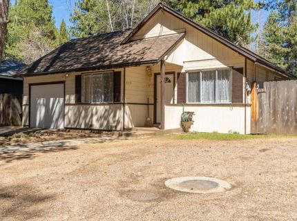 859 Glorene Avenue, South Lake Tahoe, CA 96150 Photo