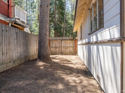 859 Glorene Avenue, South Lake Tahoe, CA 96150 Photo