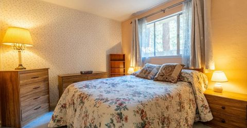 859 Glorene Avenue, South Lake Tahoe, CA 96150 Photo