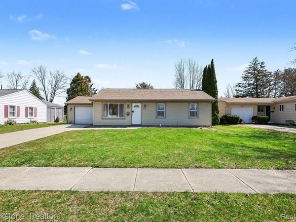 70424 Karen Street, Richmond, MI 48062