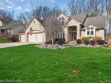 112 Summer Shade Drive, Marion Twp, MI 48843