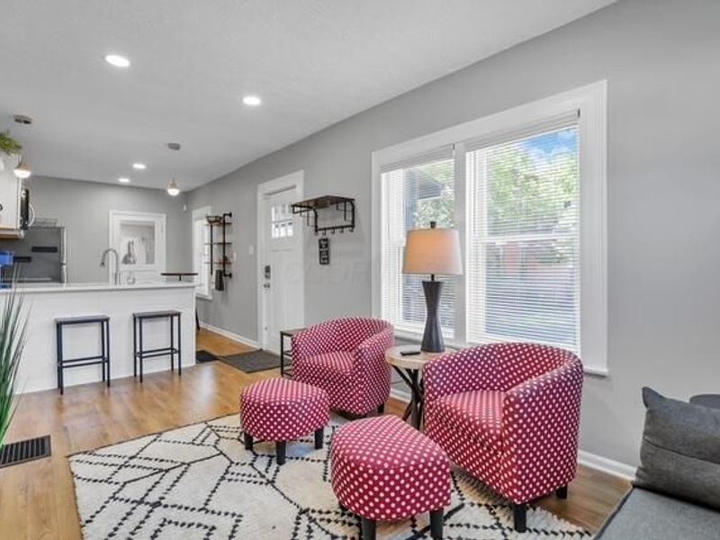 745 Sullivant Avenue , Columbus, OH 43222 Photo 2