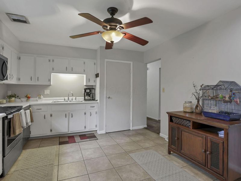 541 Cherrington Road, Westerville, OH 43081 Photo 13