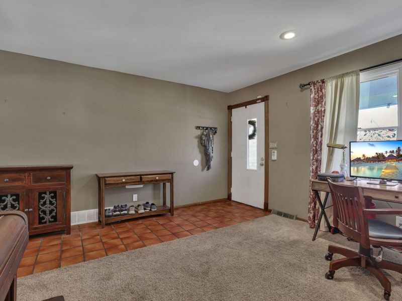 541 Cherrington Road, Westerville, OH 43081 Photo 8