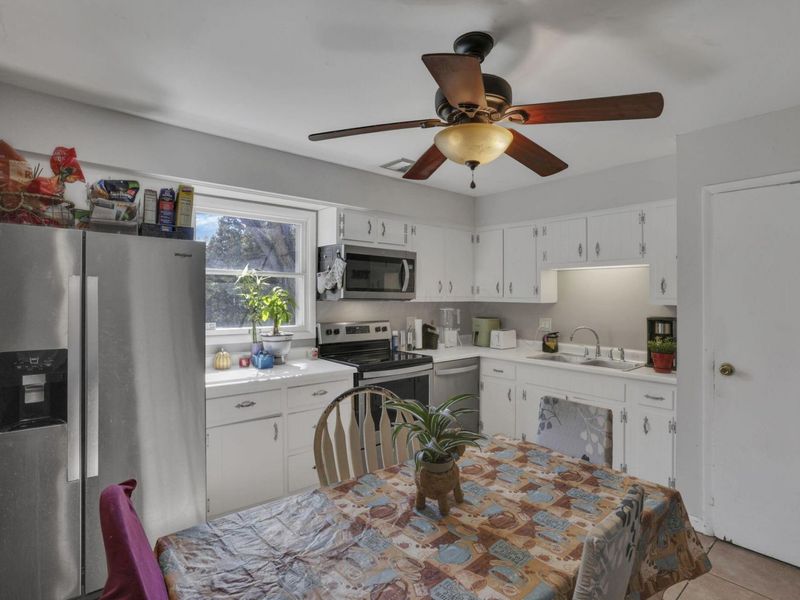 541 Cherrington Road, Westerville, OH 43081 Photo 9