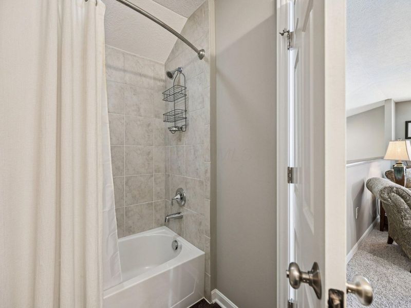 6870 Brooklyn Heights Road, Westerville, OH 43081 Photo 30