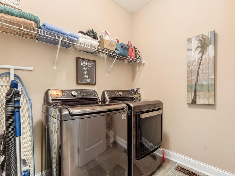 6708 Cooperstone Drive, Unit 31, Dublin, OH 43017 Photo 34