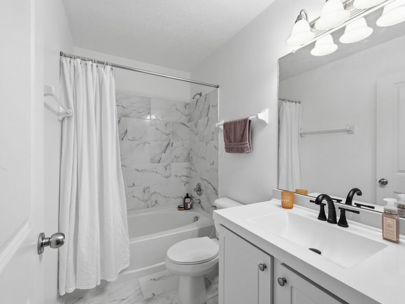 3877 Preserve Crossing Boulevard , Columbus, OH 43230 Photo 19