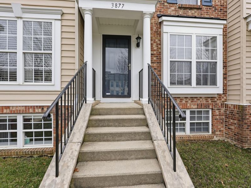 3877 Preserve Crossing Boulevard , Columbus, OH 43230 Photo 3