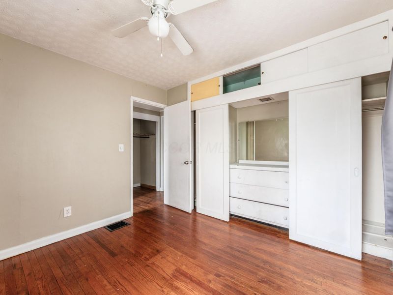 1167 Duxberry Avenue, Columbus, OH 43211 Photo 13