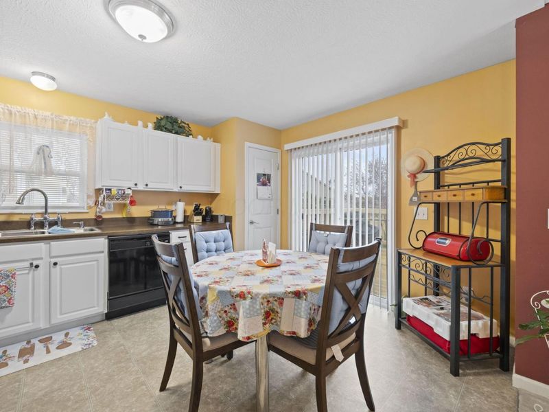 421 Triple Crown Way, Marysville, OH 43040 Photo 13