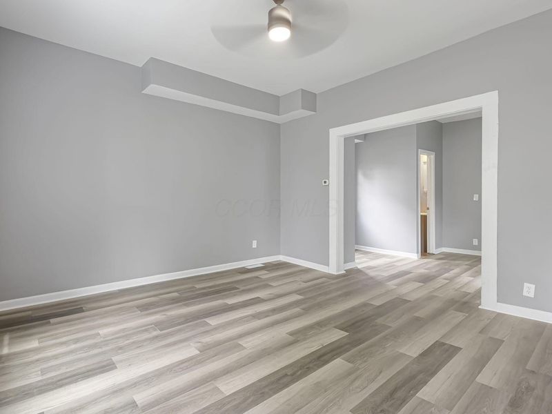 90 S Columbus Street, Sunbury, OH 43074 Photo 10