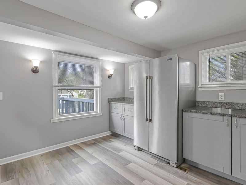 90 S Columbus Street, Sunbury, OH 43074 Photo 21