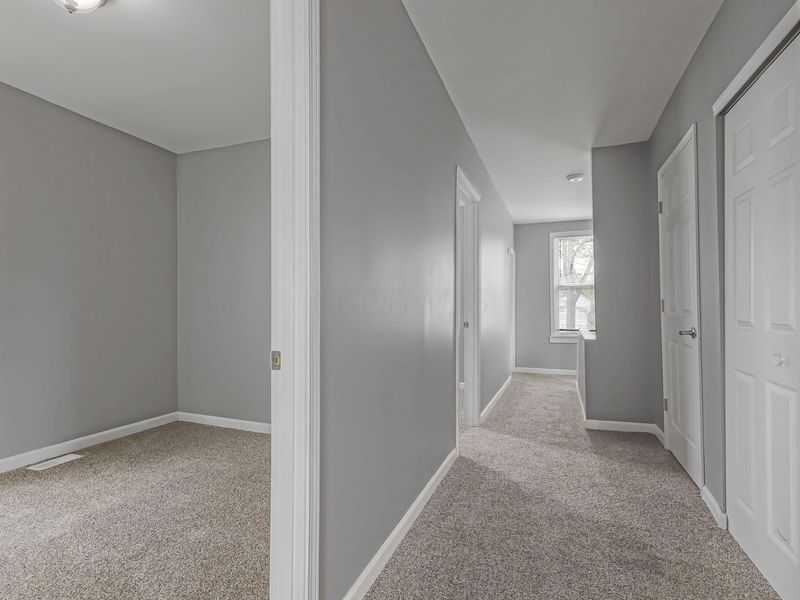 90 S Columbus Street, Sunbury, OH 43074 Photo 25