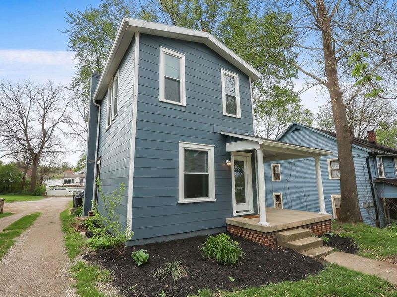 90 S Columbus Street, Sunbury, OH 43074 Photo 6