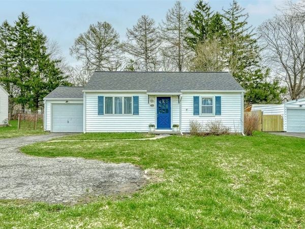 110 Howard Road, Rochester, NY 14606