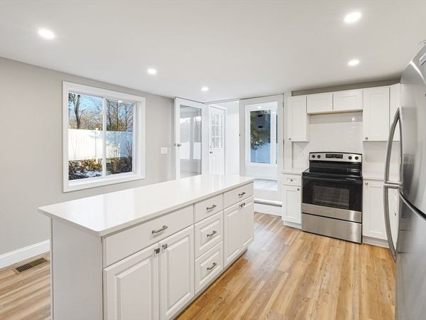 98 Southville, Unit B, Southborough, MA 01772