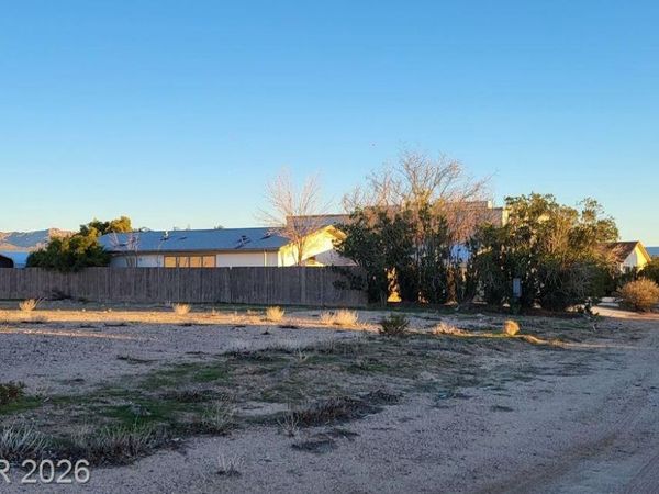 9568 Great Lakes Drive , Cal Nev Ari, NV 89039