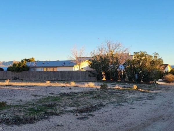 9568 Great Lakes Drive, Cal Nev Ari, NV 89039