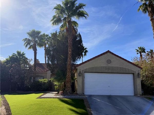 3301 Beach Port Drive, Las Vegas, NV 89117