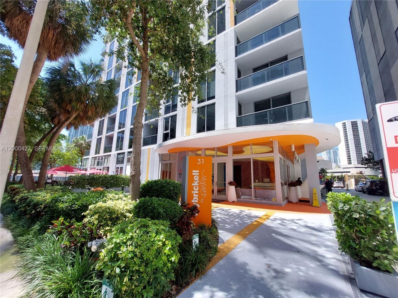 31 SE 6th St, Unit 403, Miami, FL 33131 Photo