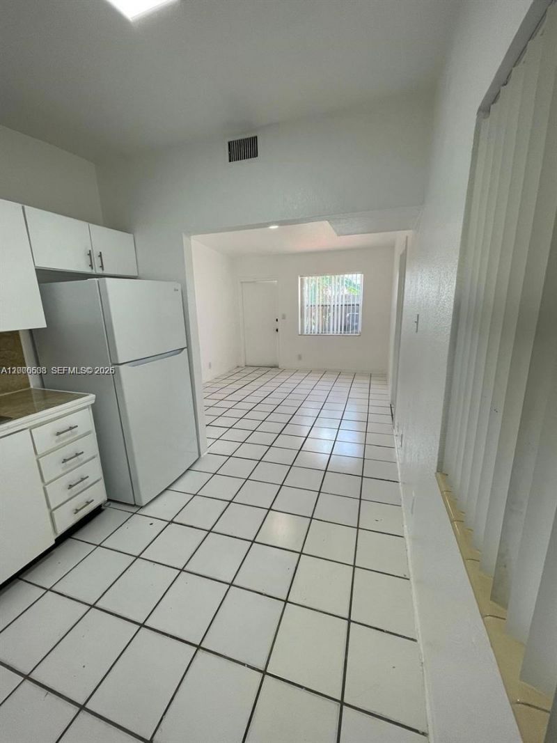 2431 Plunkett St, Unit rear, Hollywood, FL 33020 Photo
