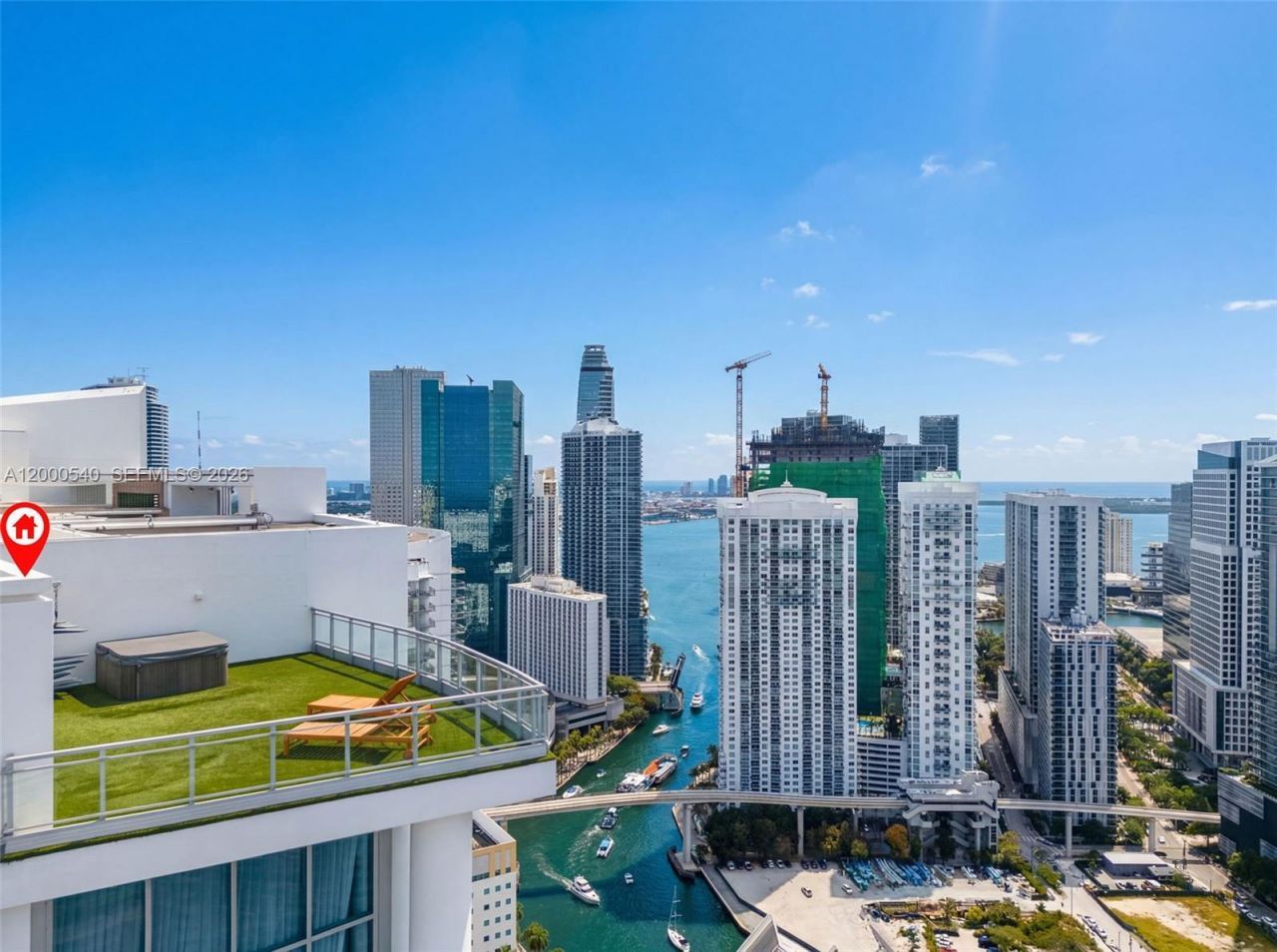 90 SW 3rd St, Unit PH-12, Miami, FL 33130 Photo