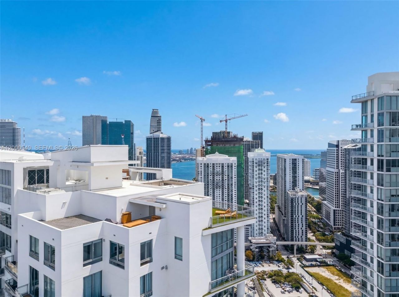 90 SW 3rd St, Unit PH-12, Miami, FL 33130 Photo