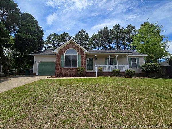 5707 La Costa Drive , Hope Mills, NC 28348