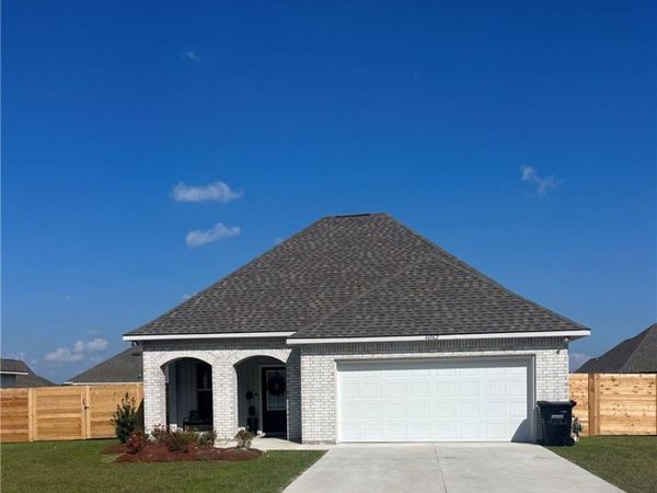 46062 TERRA COTTA Court, Hammond, LA 70401