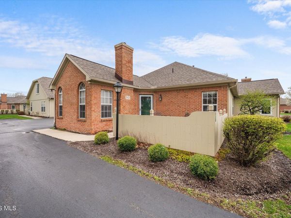 3421 Bayberry Place, Oregon, OH 43616